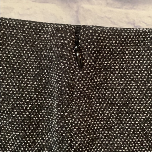 Lane Bryant Gray Tweed Pencil Skirt - Plus Size 22 - Picture 6 of 13